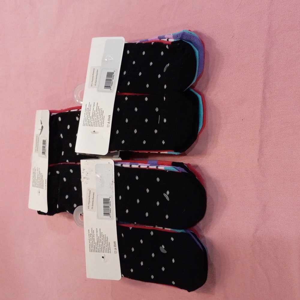 Girl's Socks - Picture 2 of 4